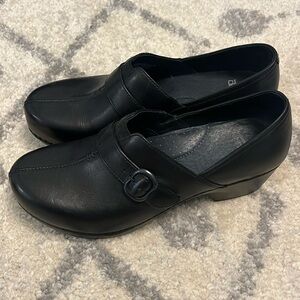 Dansko Tamara Clog Shoes -black- Women's Size 39/ 8.5-9 Leather Comfort Slip On